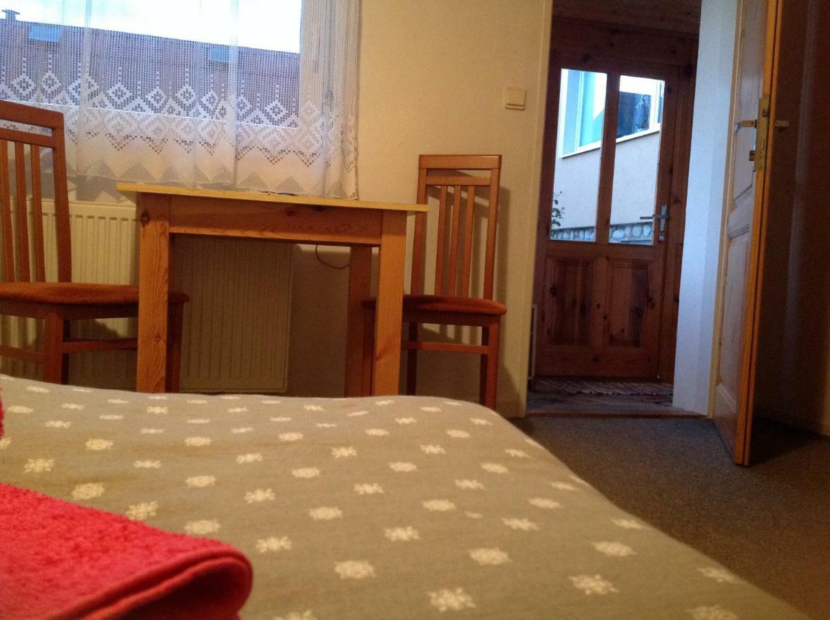 Privat Monika Apartment Stará Lesná Exterior foto